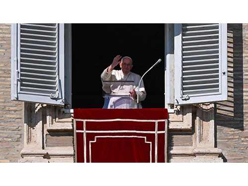 Popiežius prašo melstis už Šventąją Žemę ir Ukrainą