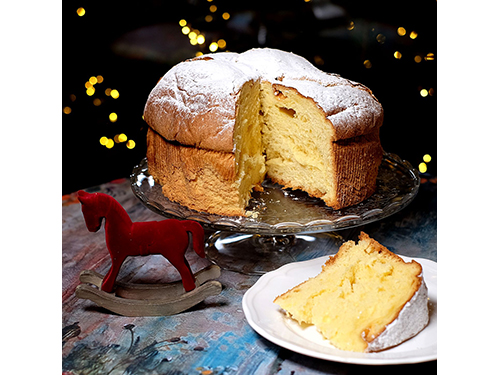 Italijoje gyvenanti Neringa: „Kalėdinis pyragas „panettone“ tampa visų švenčių atributu – kaip lietuvių šakotis“